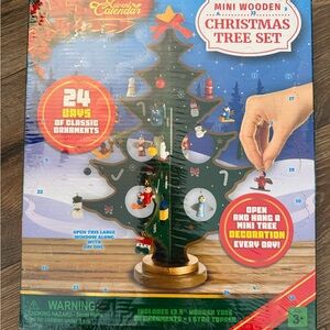 Mini Wooden Christmas Tree Set Advent Calendar with Ornaments